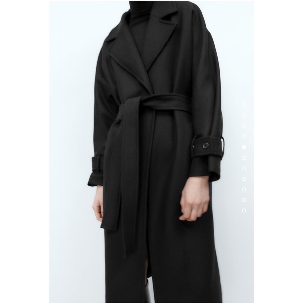 Long black coat - Zara